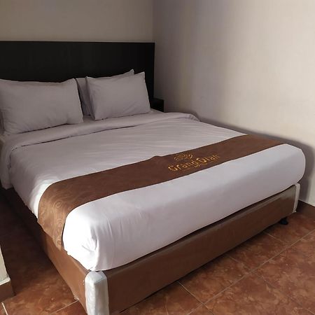 Grand Dian Hotel Guci Tegal  Buitenkant foto