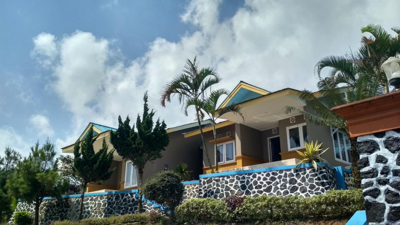 Grand Dian Hotel Guci Tegal  Buitenkant foto