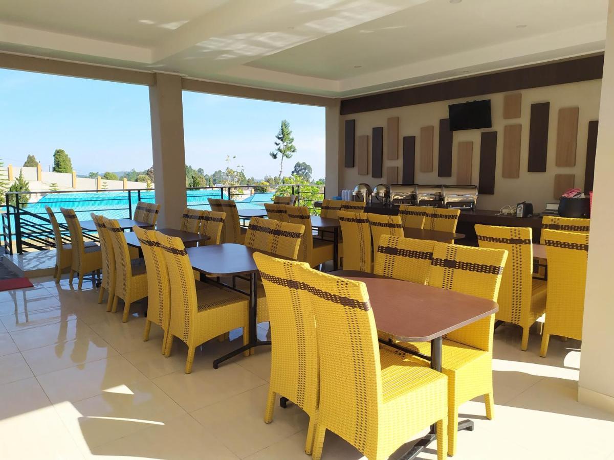 Grand Dian Hotel Guci Tegal  Buitenkant foto