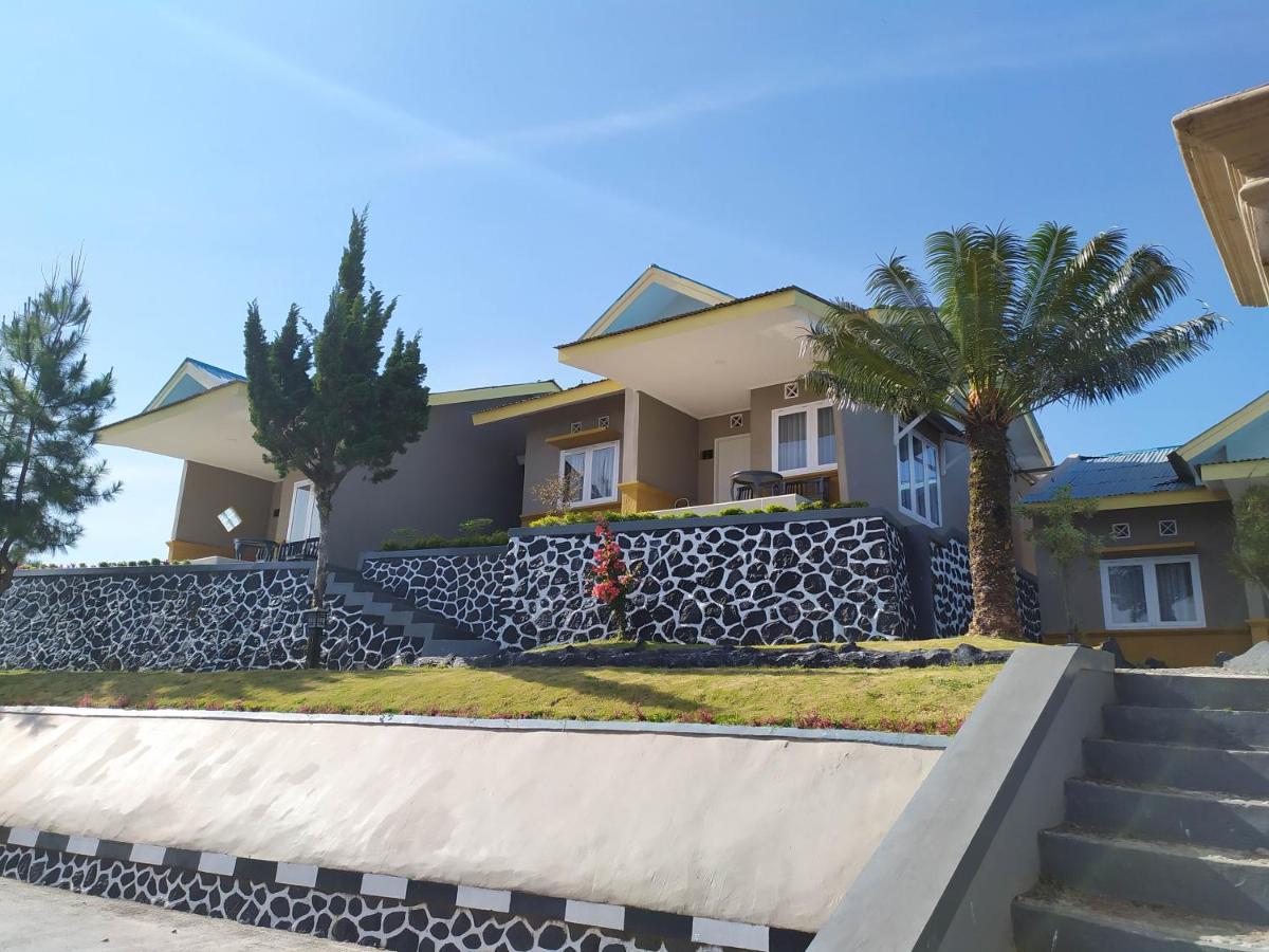 Grand Dian Hotel Guci Tegal  Buitenkant foto